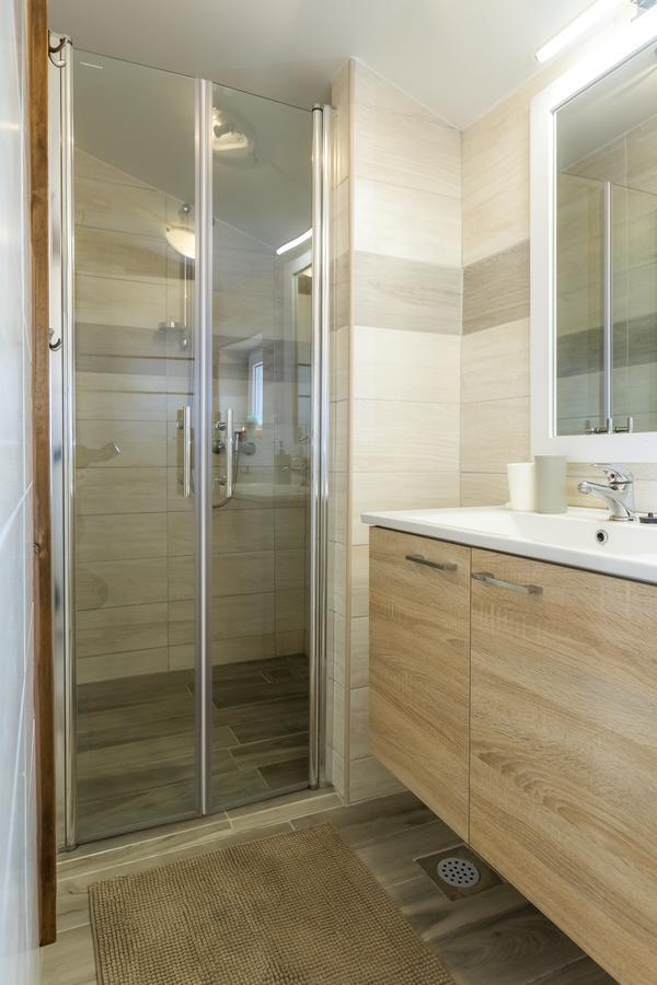 Apartments In City Center Ventus Новалья Экстерьер фото